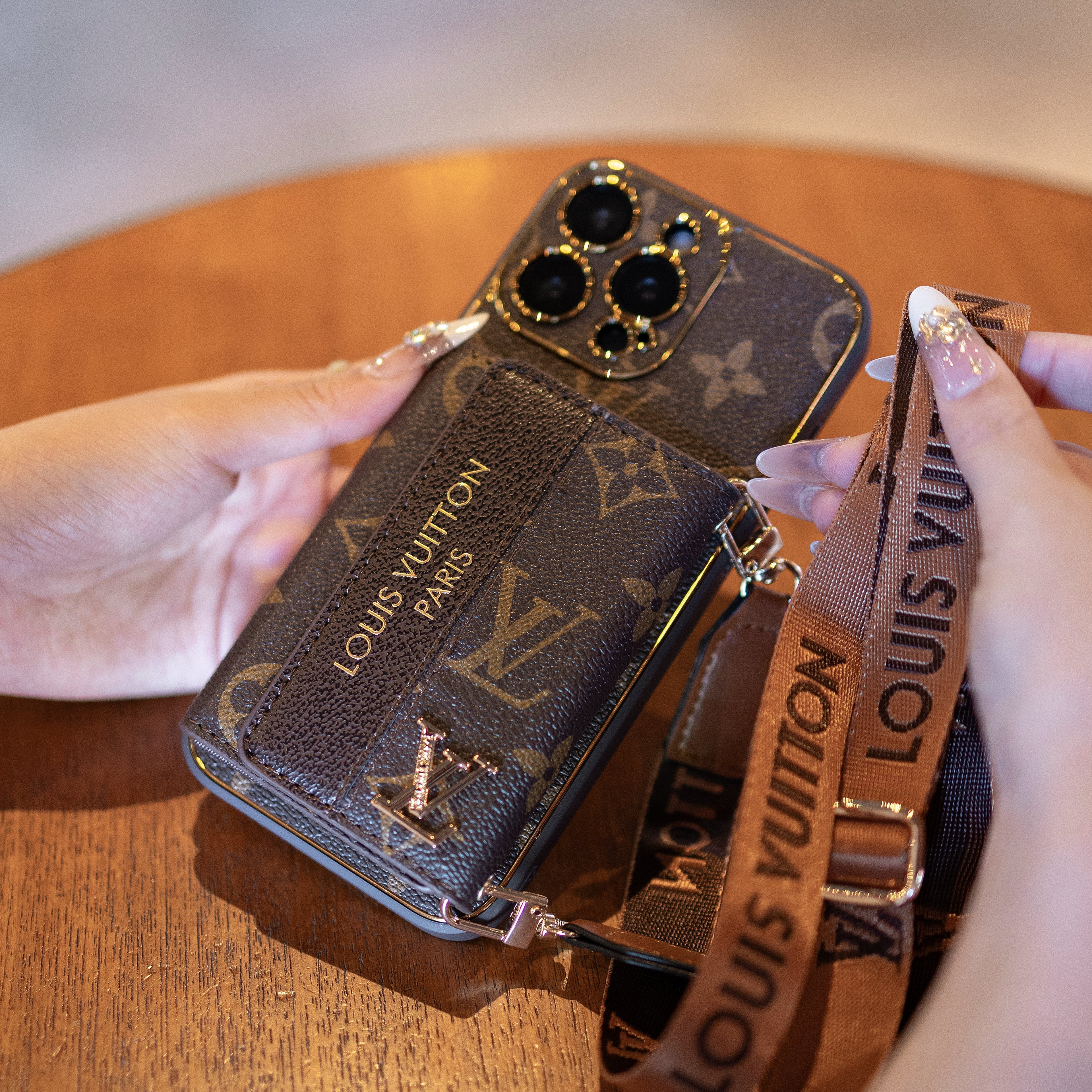 New Classic Luxury Card Holder Phone Case